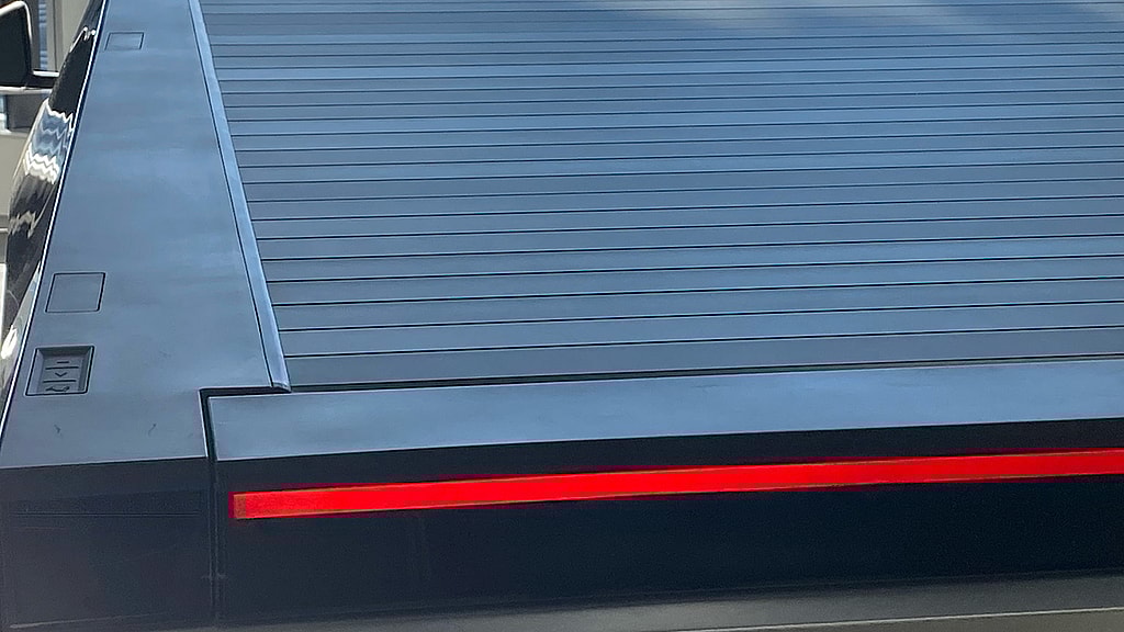 cybertruck buttons