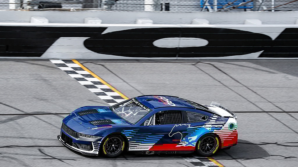 nascar mustang side