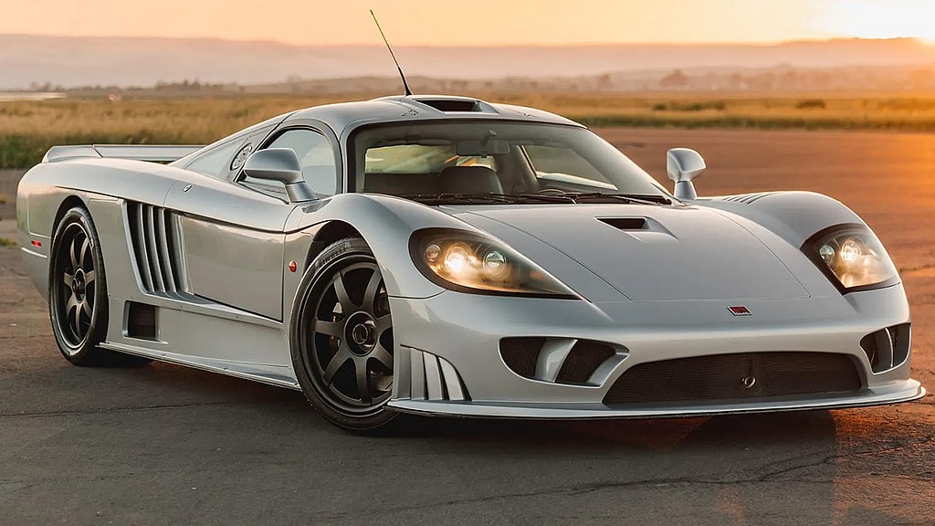 bat saleen