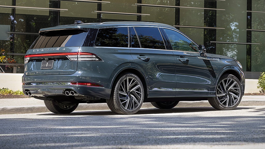 lincoln aviator rear
