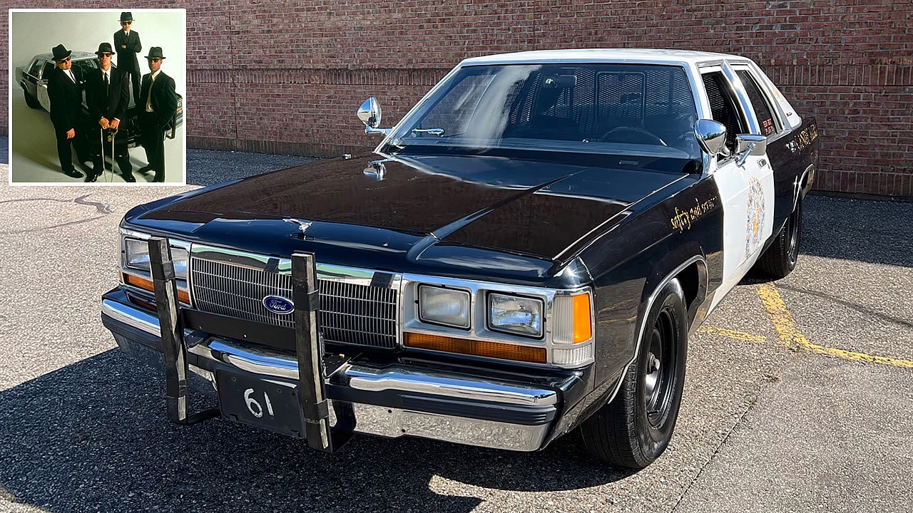 Blues Brothers 2000 car