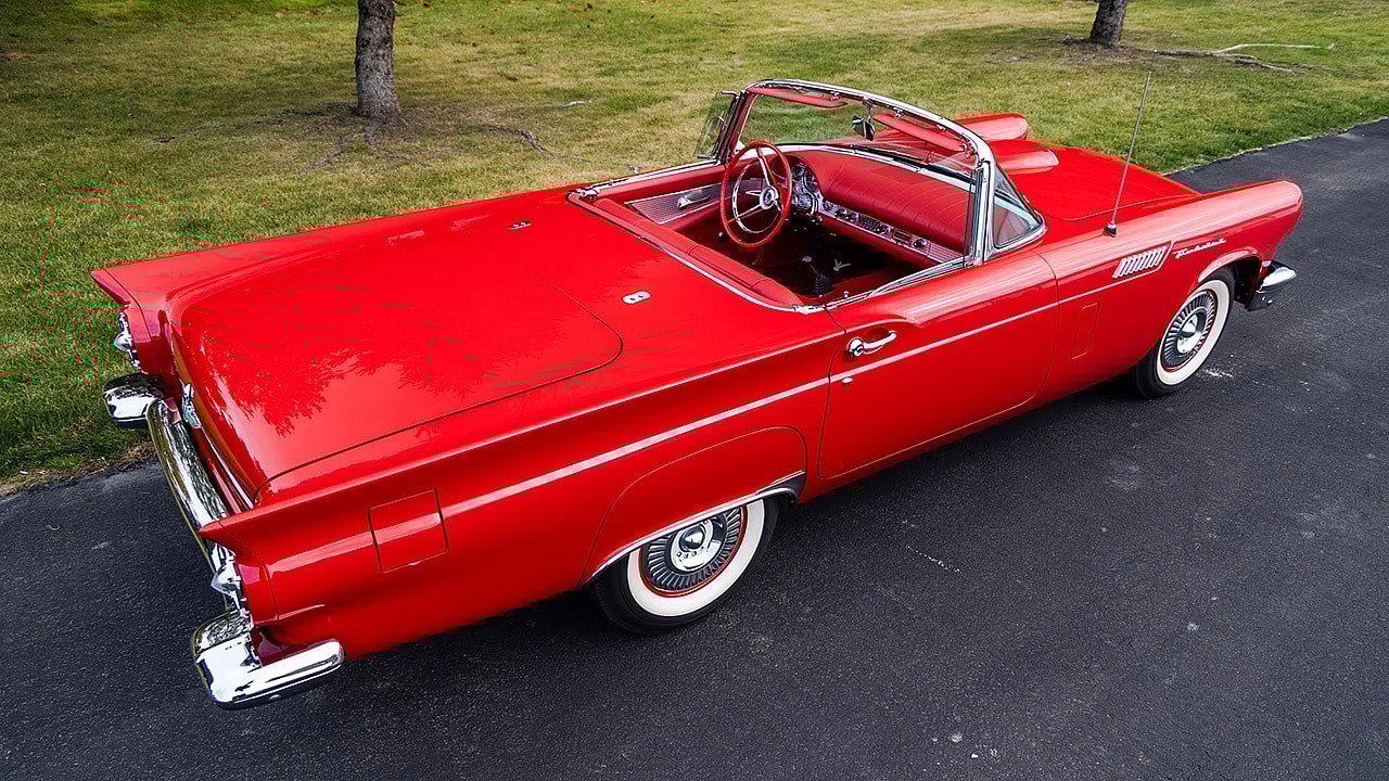 1957 Ford Thunderbird