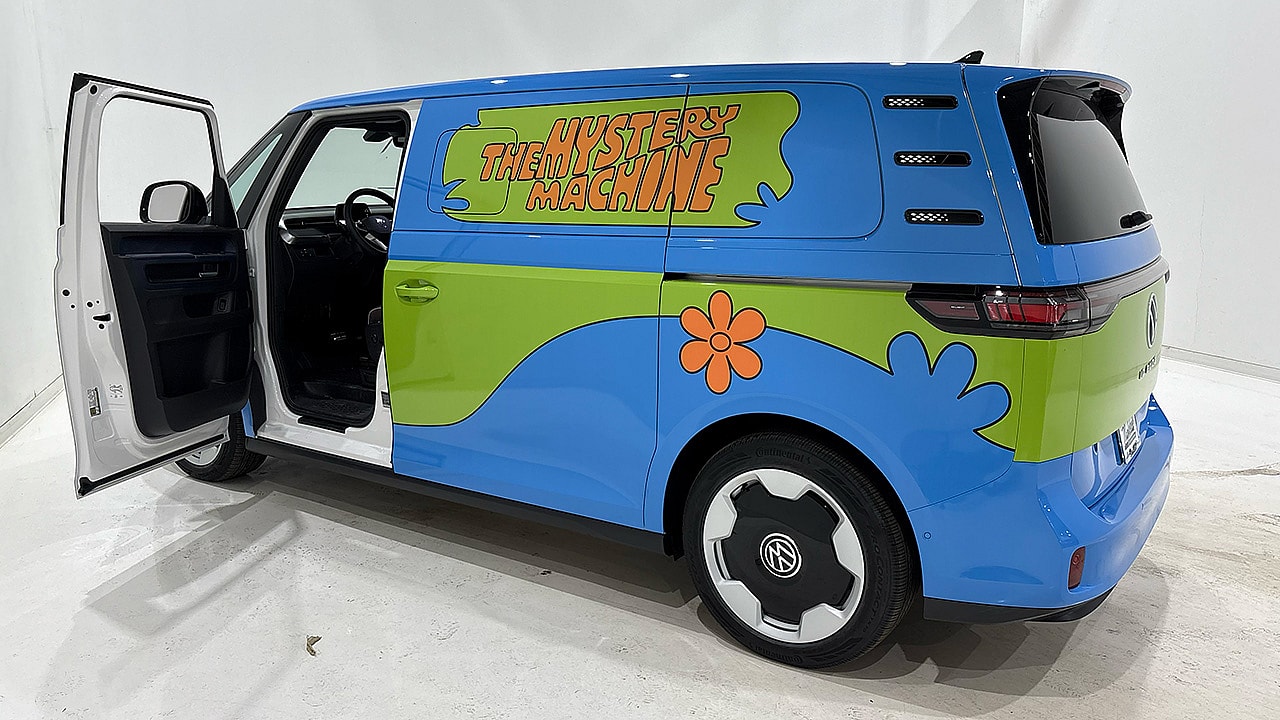 VW ID. Buzz Mystery Machine