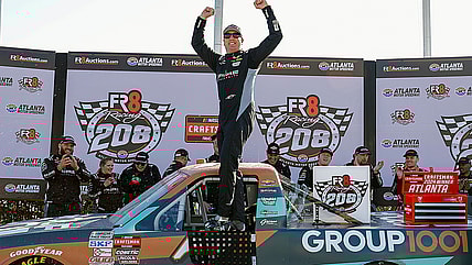 kyle busch trucks atlanta