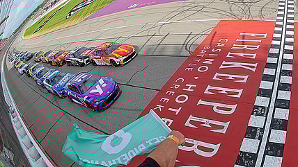 NASCAR Cup Series FireKeepers Casino 400 start