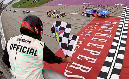Stewart Friesen Wins at Michigan