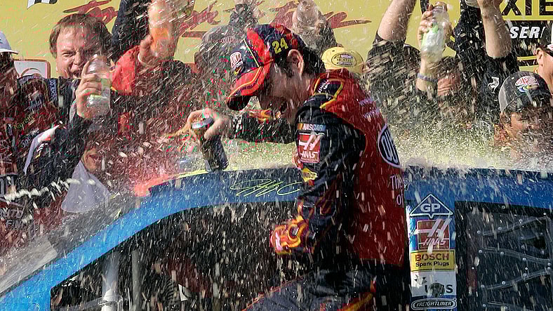 Jeff Gordon at Darlington in 2007