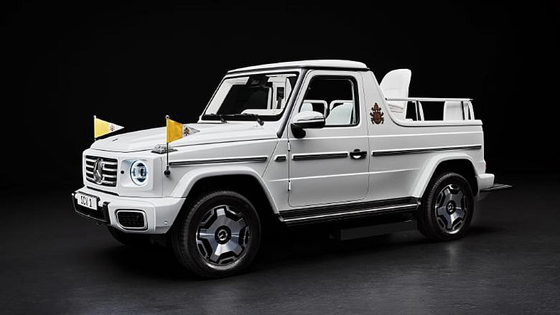 Mercedes-Benz Popemobile