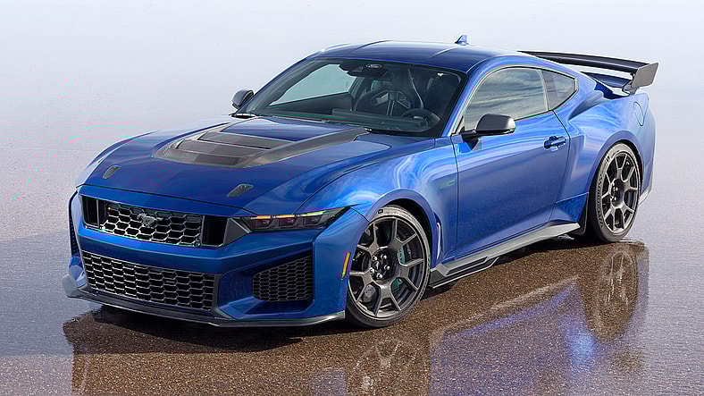 Mustang Dark Horse SC