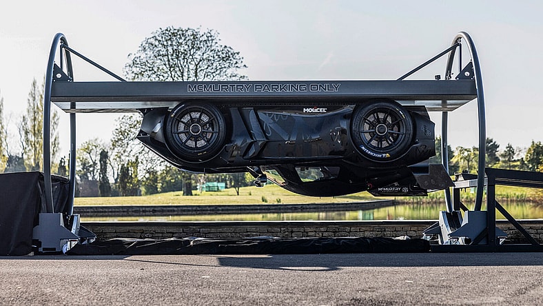 McMurtry Spéirling Upside Down