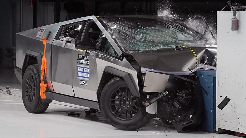 Tesla Cybertruck IIHS Crash Test