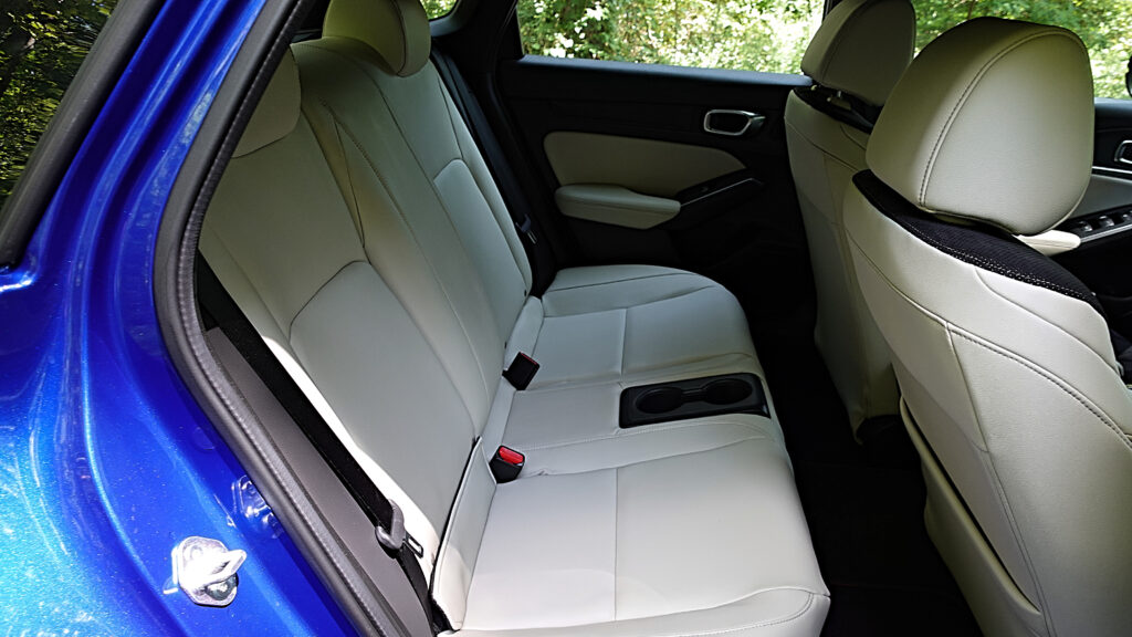 integra rear seats