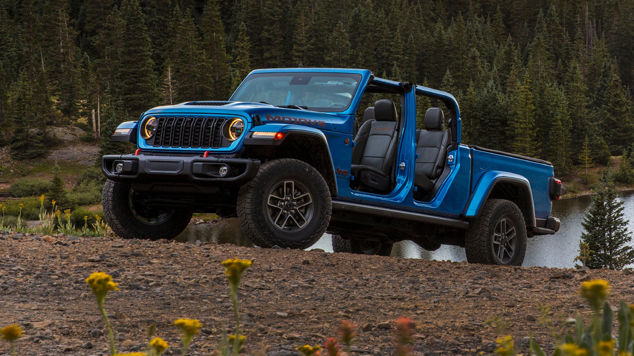 The 2024 Jeep Gladiator Updated For Midsize Pickup Battle 