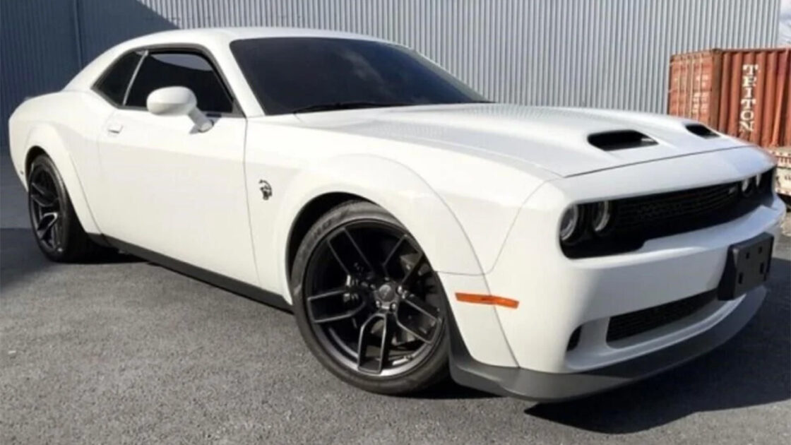 hellcat car