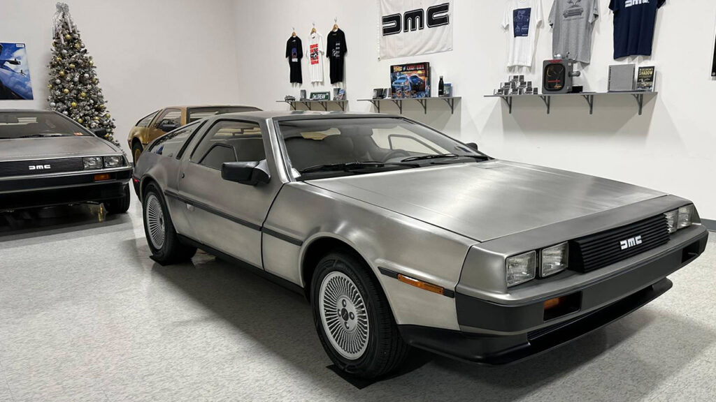 carson delorean 3