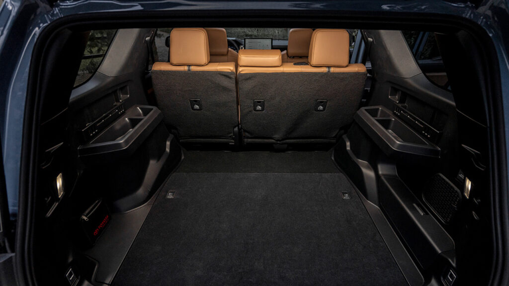 4runner limited. cargo area