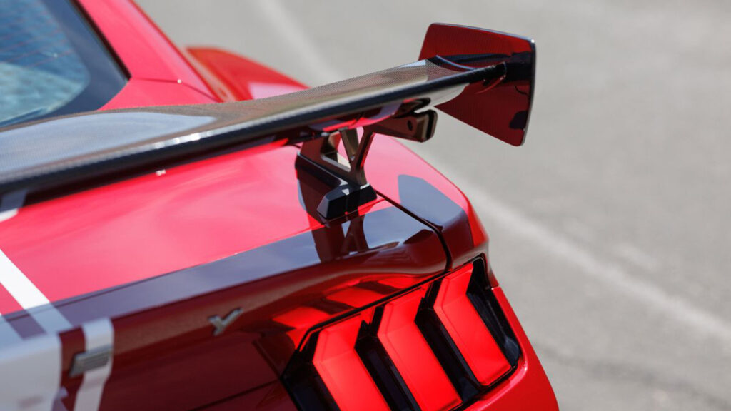 shelby wing