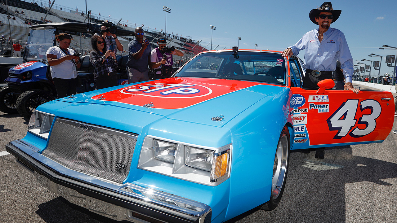 Richard petty with car