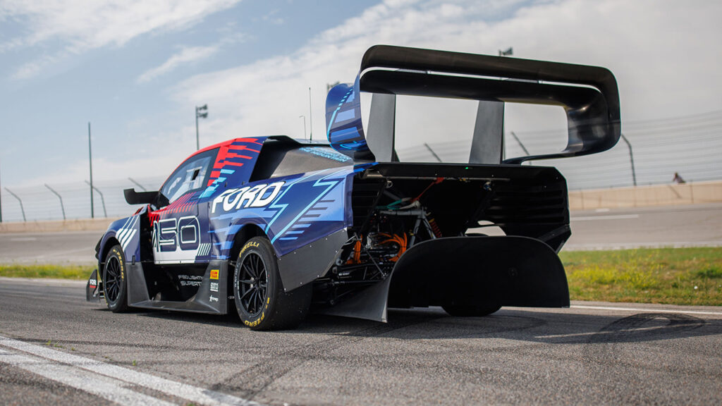 ford supertruck rear