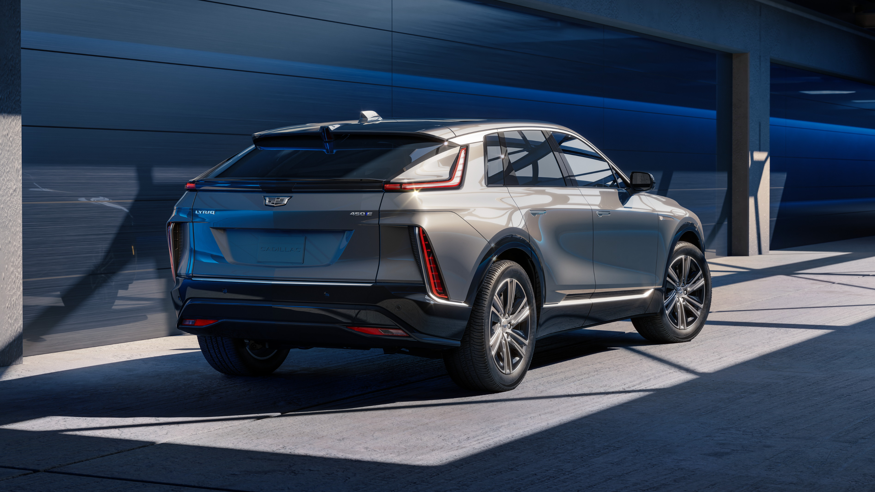 lyriq rear