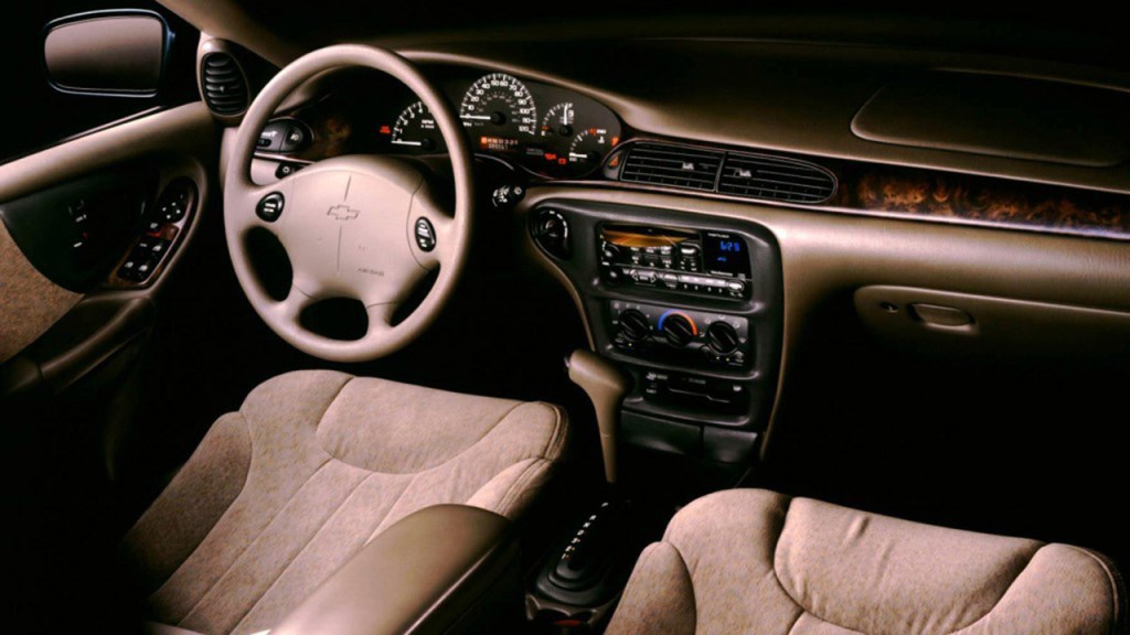 malibu 1997 interior