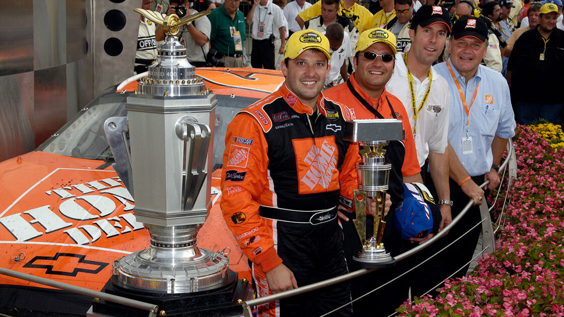 Tony Stewart with the Brickyard 400 trophy