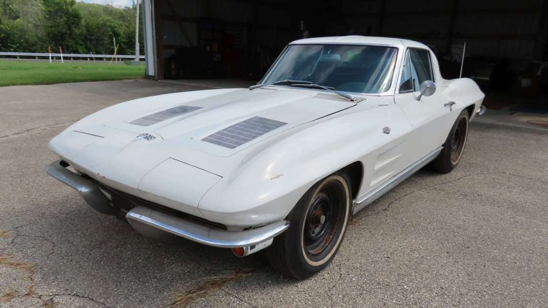 1963 Chevrolet Corvette Stingray