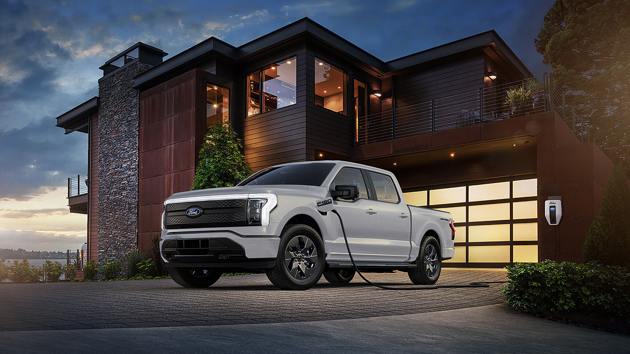 Ford F-150 Lightning charging