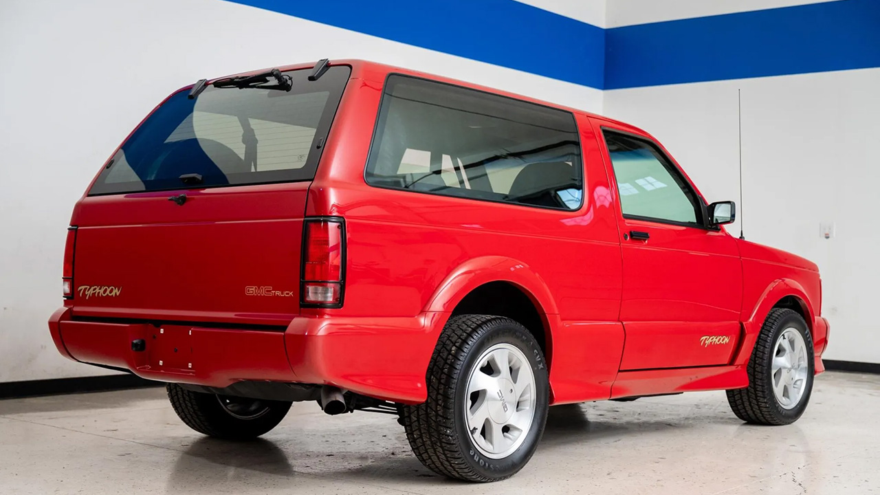 1993 GMC Typhoon