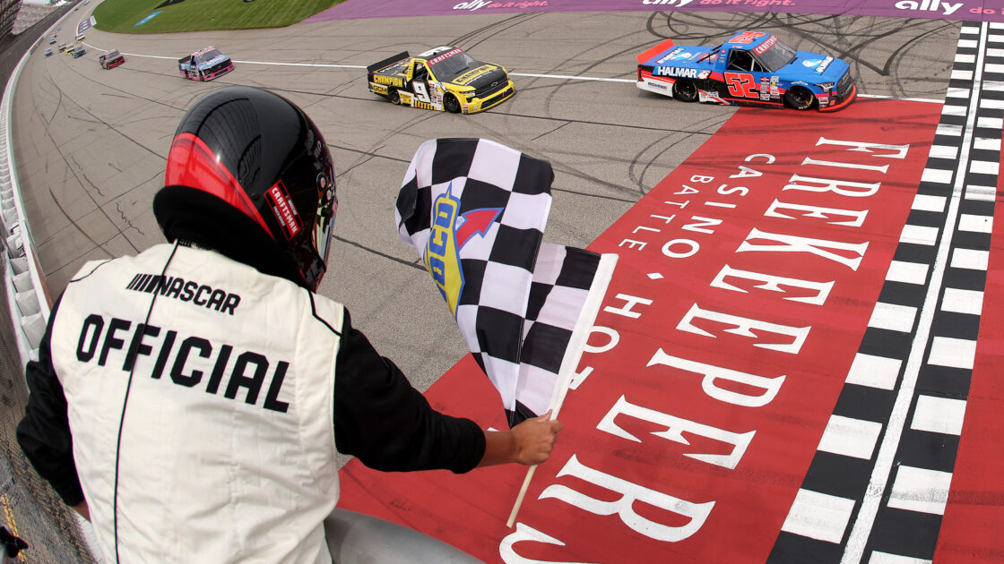 Stewart Friesen Wins at Michigan
