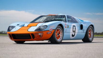 Godzilla Ford GT40