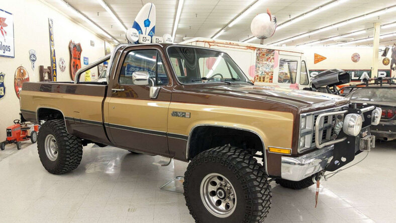 The Fall Guy's GMC Pickup