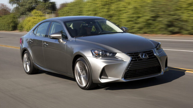 2018 Lexus IS