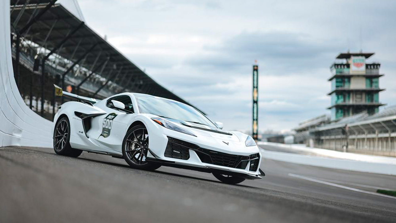 Corvette ZR1 Indy 500 Pace Car