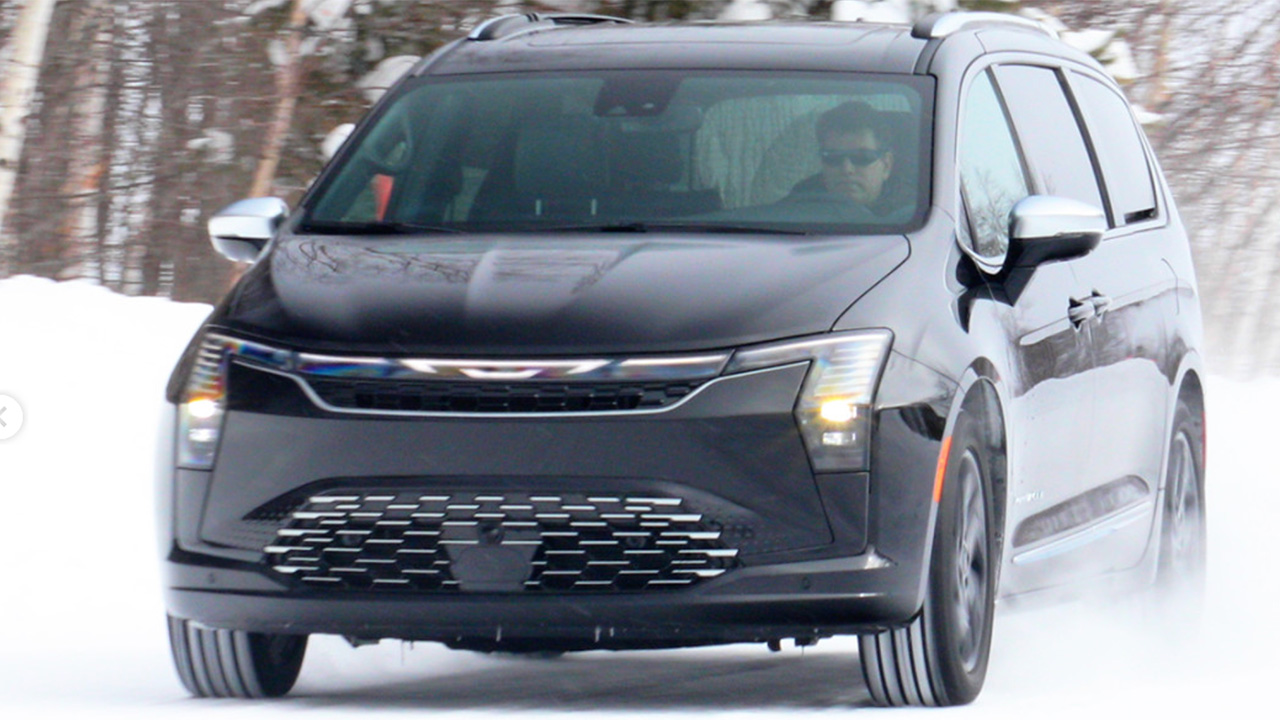 2027 Chrysler Pacifica