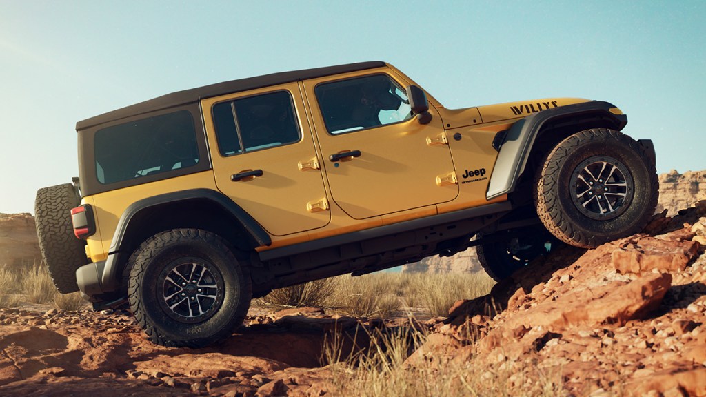 Jeep Wrangler Willys 392 side view