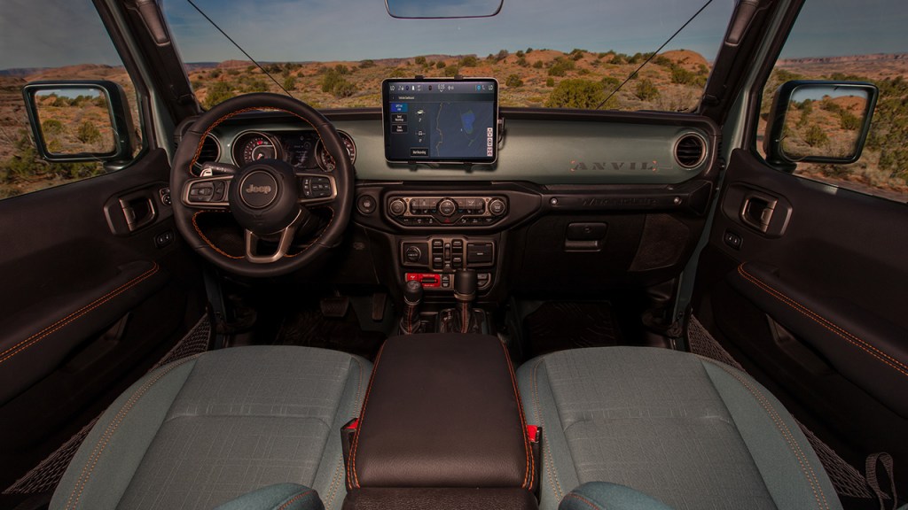 Jeep Wrangler Laredo Concept interior