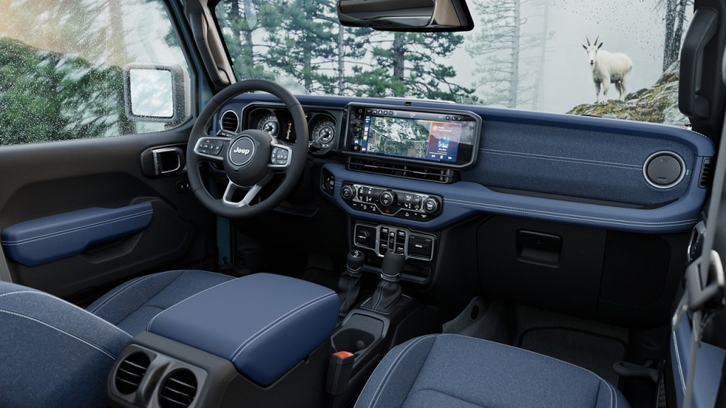Jeep Wrangler Rockslide interior