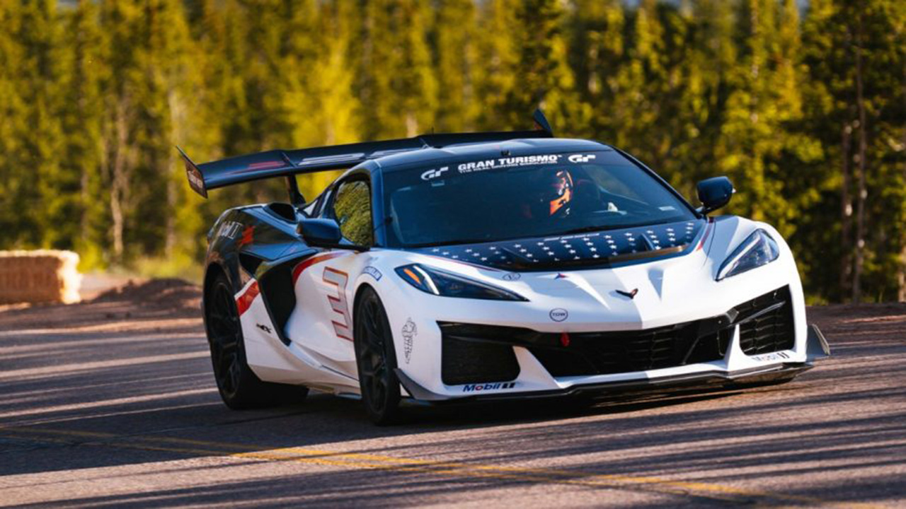 Chevrolet Corvette ZR1X at Pikes Peak