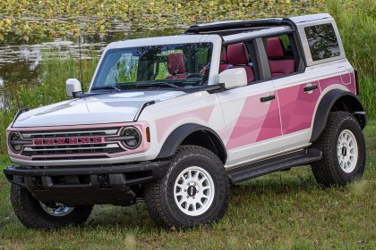 Ford Bronco Desert Rising Edition