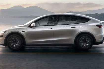 Tesla Model Y L